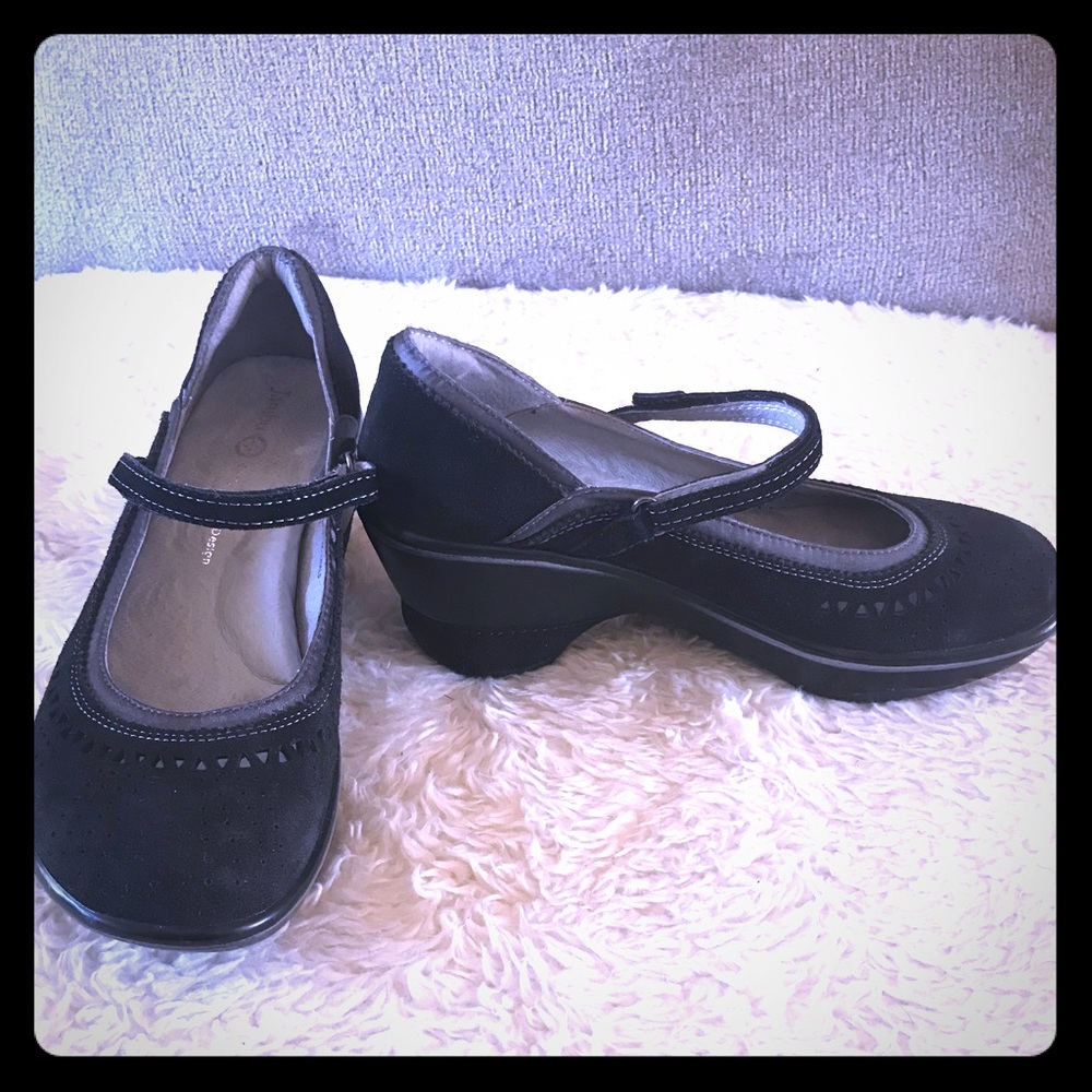 Jambu Lido Wedge Pump 7M